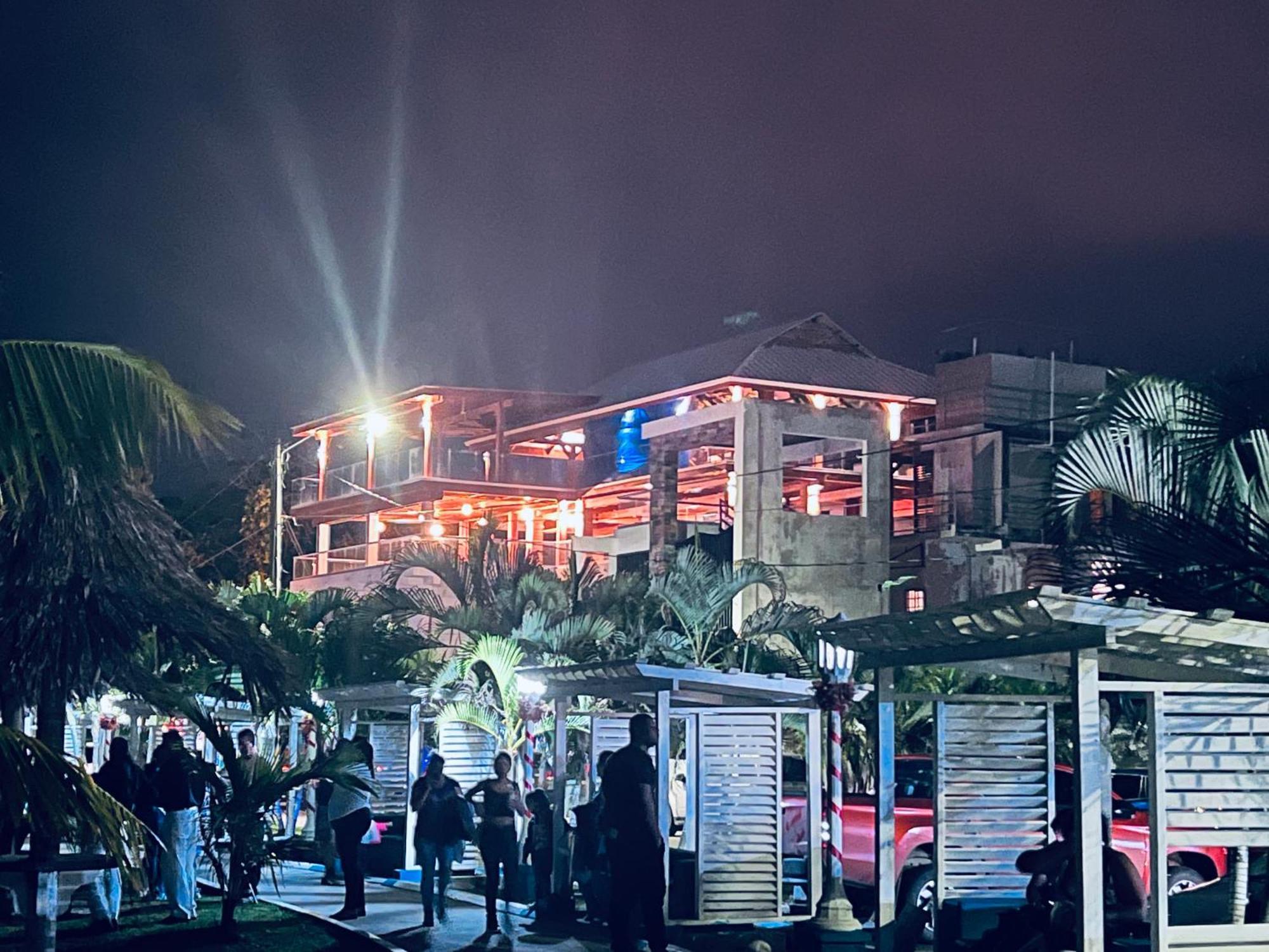 Los Guacamayos La Ceiba Exterior foto