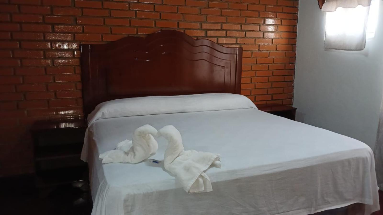 Los Guacamayos La Ceiba Exterior foto